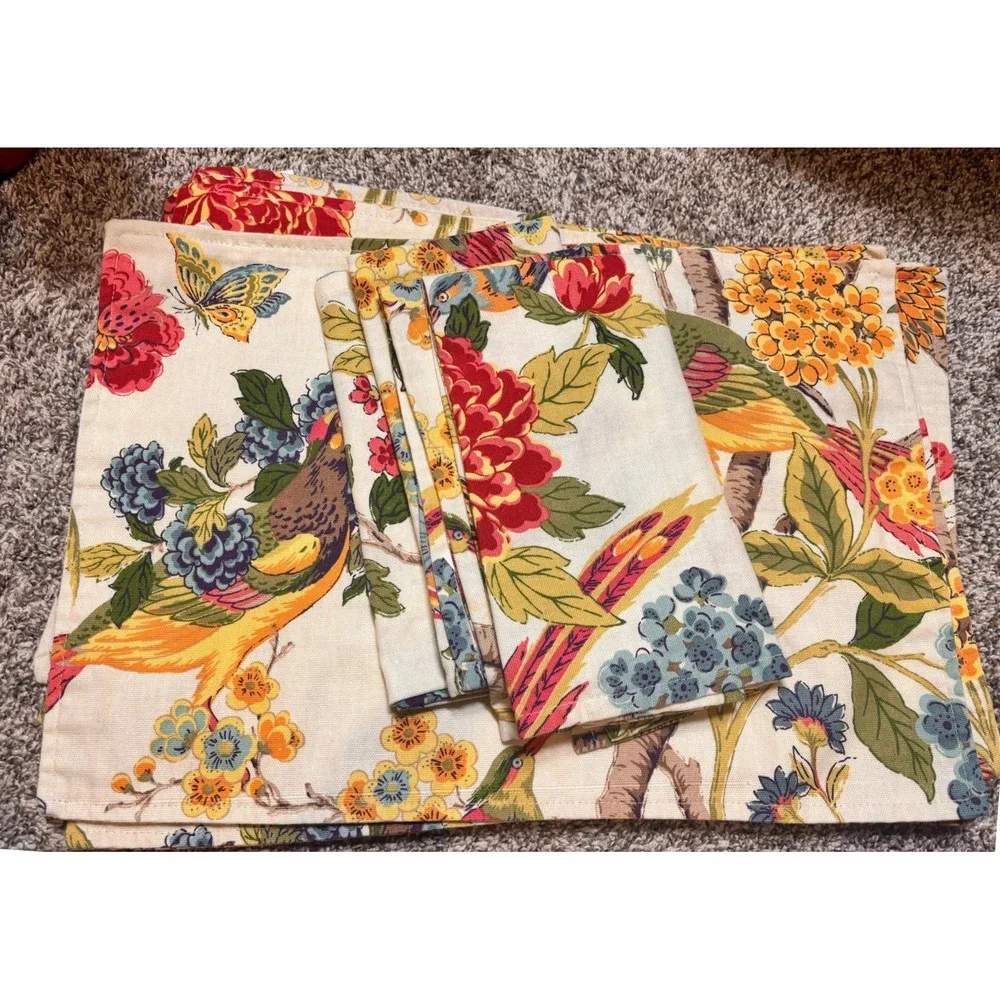 World Market Whippoorwill Placemats Napkins Set 4pc Cream Floral Bird Excellent